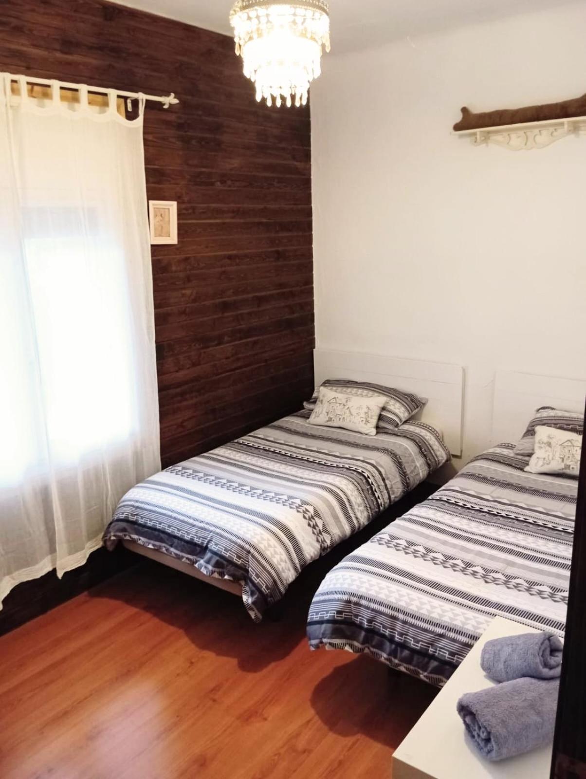 Casita Bonita Villa Castejon De Sos Bagian luar foto
